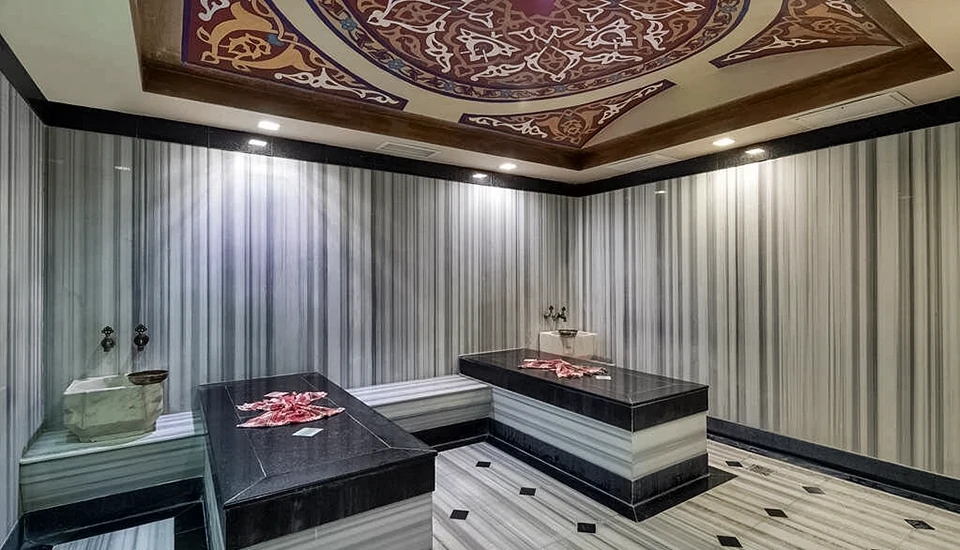 هتل کریستال پارایسو ورده ریزورت اند اسپا آنتالیا